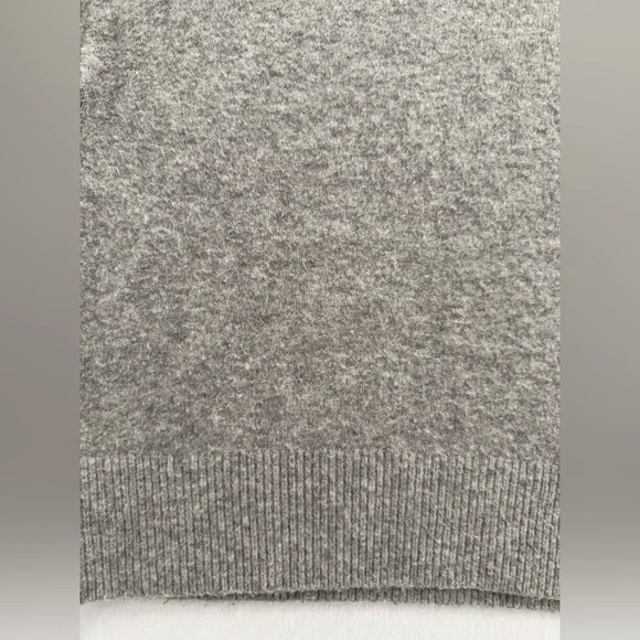& Other Stories Light Gray Knit Sweater - Picture 3 of 8